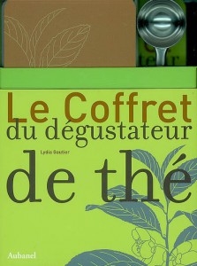 9782700605396_coffret_degustateur_the